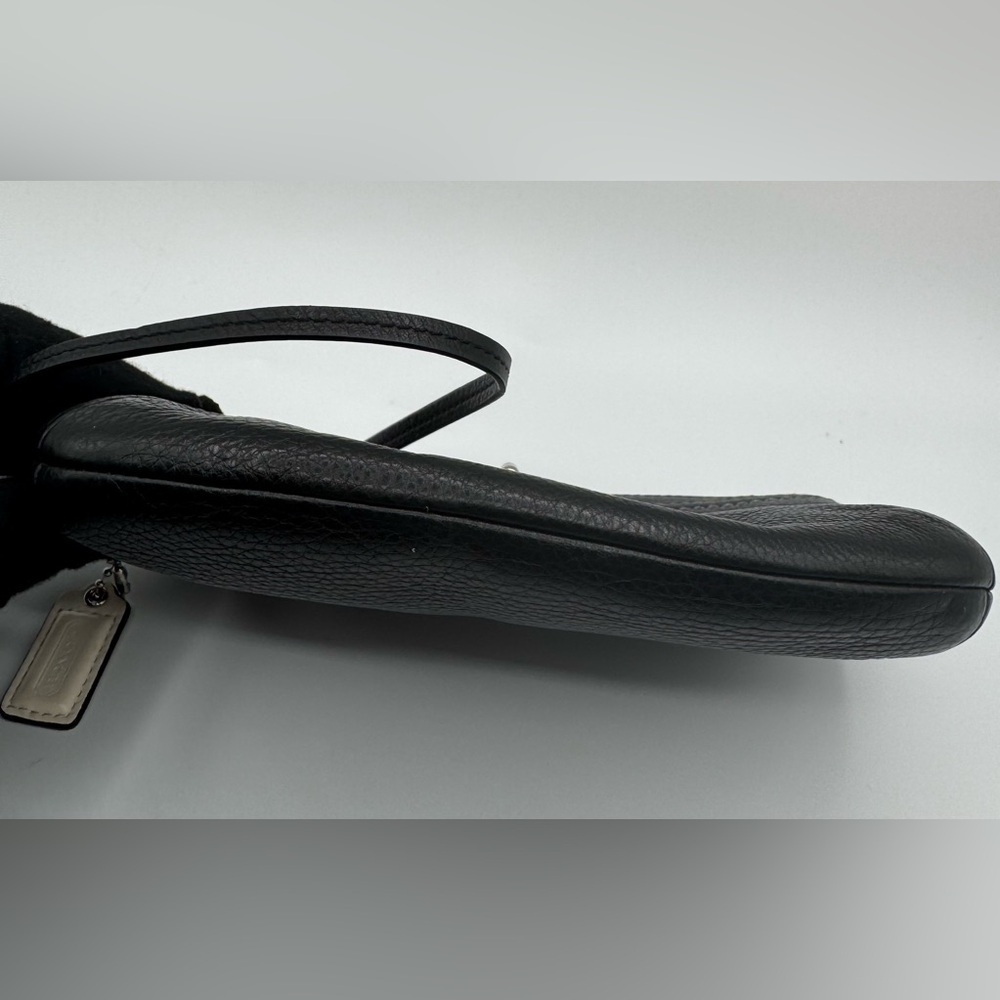 Coach Black Leather Turn lock Wristlet | Very Good Condition - Picture 12 of 13